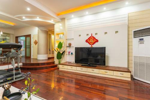 Locals Apartment Inn 22