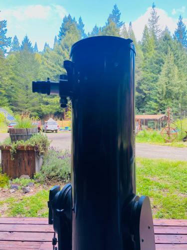 Glamping In The Redwoods