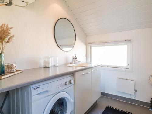 Holiday Home Fan� Ccvii
