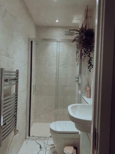 Salt Life Contemporary Apartment