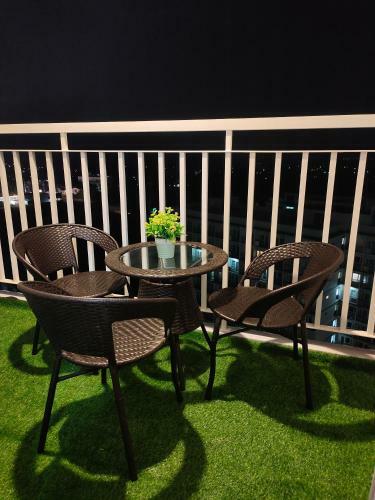 Apartamento Tagaytay Lounge By: Amber's Abode