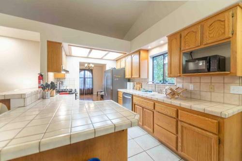 Win-river Casino - Epic Home 7 - Pool - Bbq