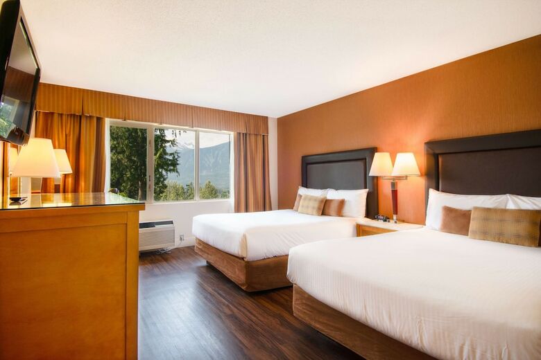 Hillcrest Hotel A Coast Resort