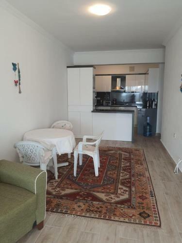 Sunset Dreamers Captivating 1-bed Apartment