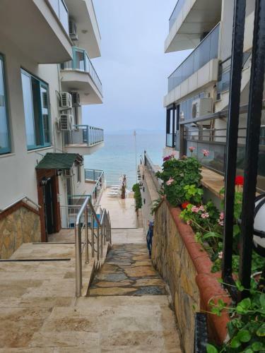Hera Apart Hotel