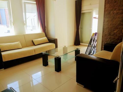 Apartamento Sidede Muhte?em Havuzlu 3+1 Dubleks