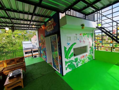 Quincy Villa Batu