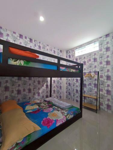 Quincy Villa Batu