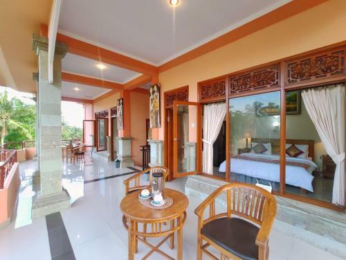 Hostal Gusti Rai House