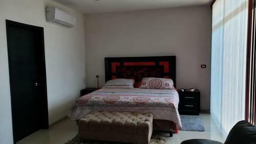 Casa Leo Y Juany
