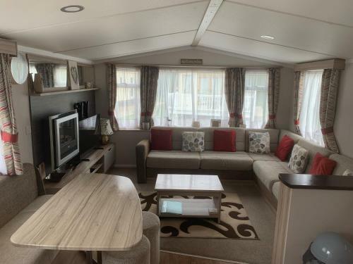 Cljp Caravan Thorpe Park Cleethorpes
