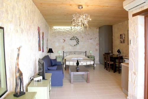 Apartamento Sarantos Pool Suites