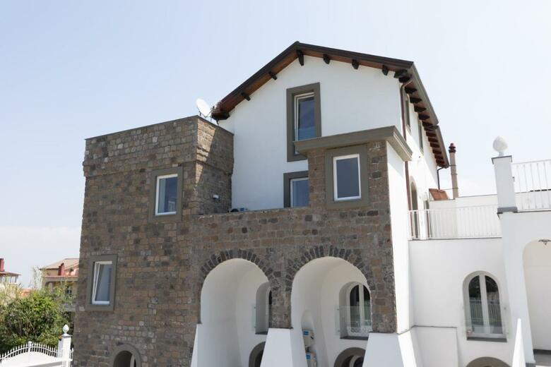 Hostal Villa Pia