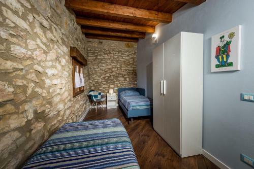 Villa Stone Walls