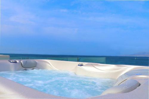 Beach Apartment Thalia