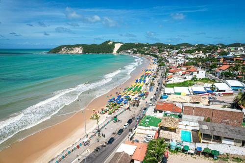 Hostal Ponta Negra Suites