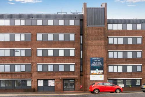 Modern 1 Bedroom Apartment In Central Eastleigh