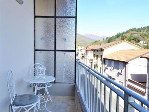 Inviting Apartment In Fivizzano With Balcony