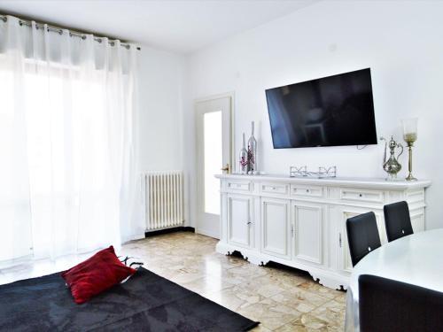 Inviting Apartment In Fivizzano With Balcony