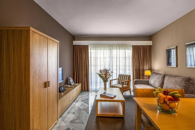 Aparthotel Royal Oasis Club At Pueblo Quinta