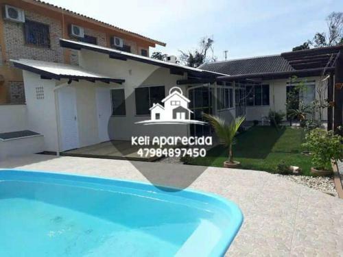 Casa Com Piscina