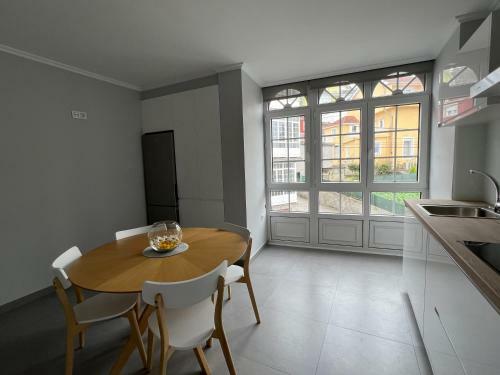 Apartamentos Maria de Lucia- Segundo Piso
