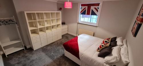 Diamond Harbour - Fresh Apartment In Ramsgate Town