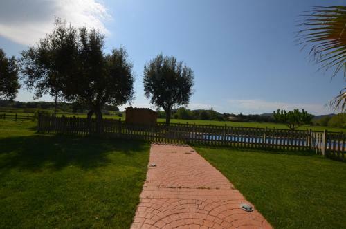 Villa Can Guin� Costa Brava