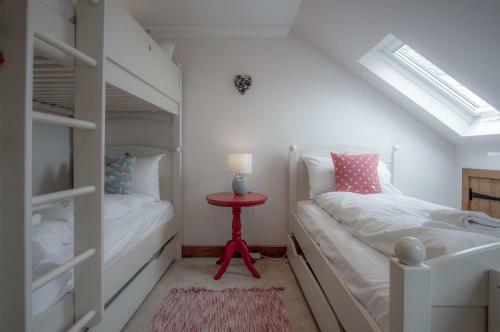 Highfield - 3 Bedroom Holiday Home - Llanmadoc