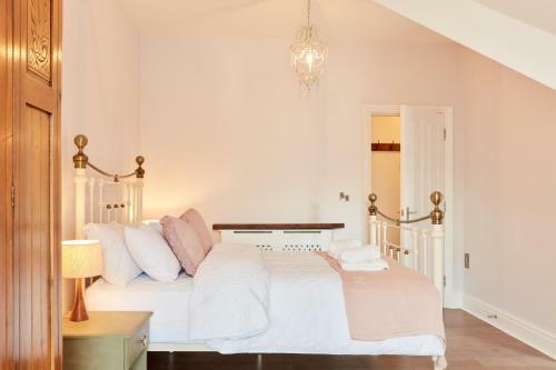 Apartamento Olde Englishe Apt 4
