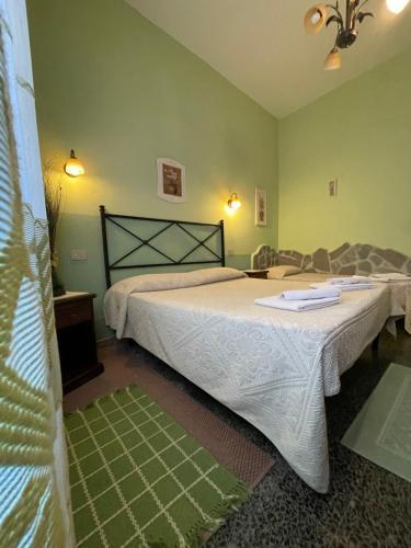 Hostal Fera5
