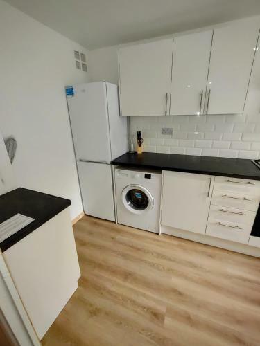 Apartamento 1 Bedroom Refurbished Flat With Free Parking