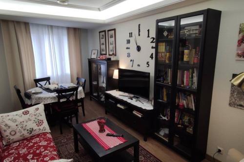 Apartamento Mira T� Casa En Oviedo (Bk)