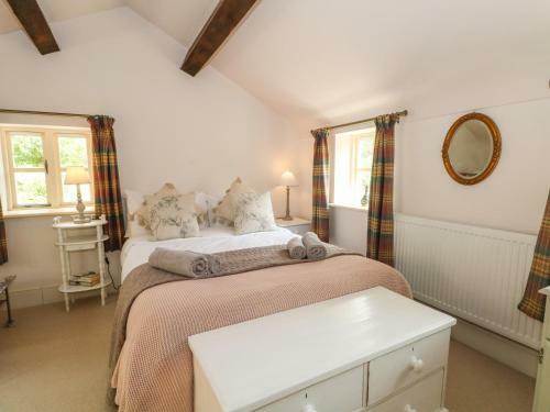 Elm Cottage