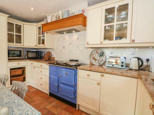 Elm Cottage