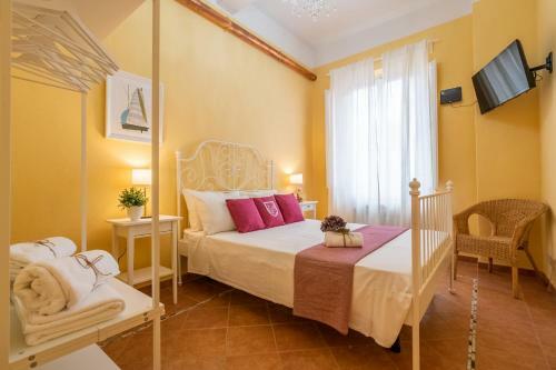 Hostal Lh-casa Dora