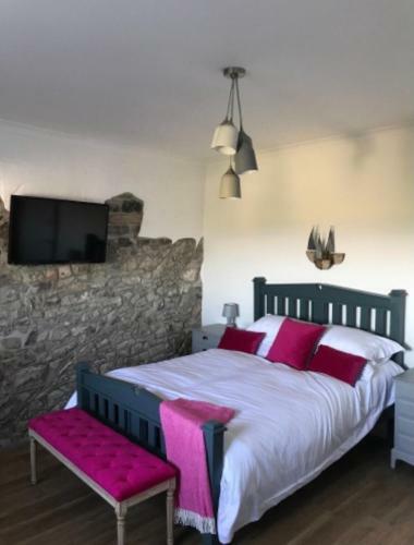 Hostal Penally Village Shop