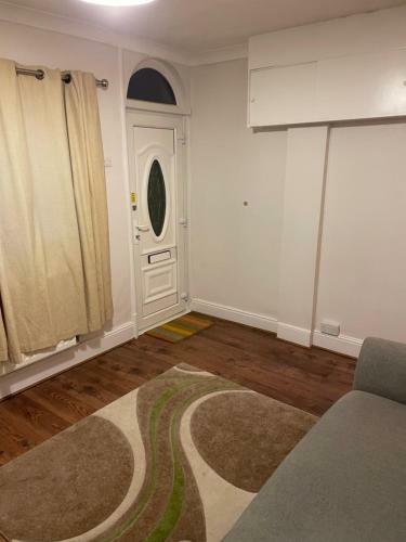 Apartamento Charming And Tranquil Space Close To All Amenities