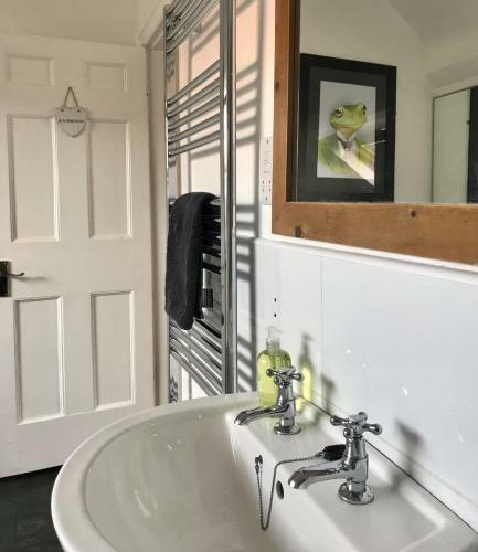 Haddock Hideaway By The Sea - Old Town Scarborough