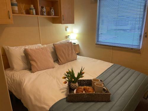 Escape Rio1 Caravan Seasalter Beach Outdoor Pool