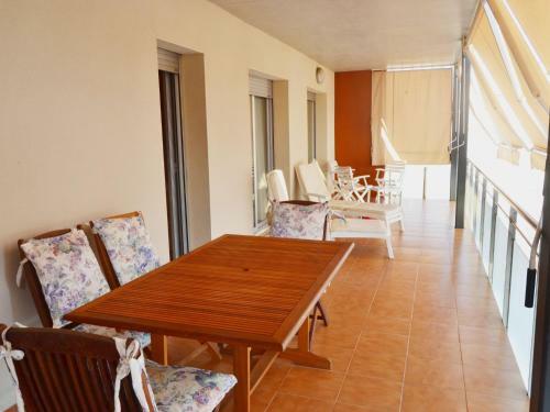 Apartment Deltamar