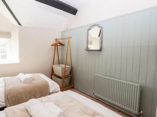 Holly Cottage