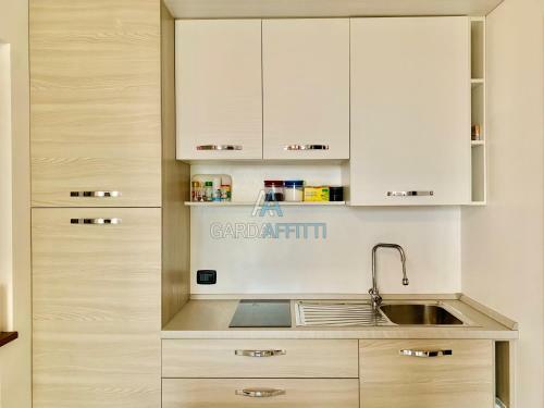 Ambra Apartment - Sirmione - Gardaaffitti Com
