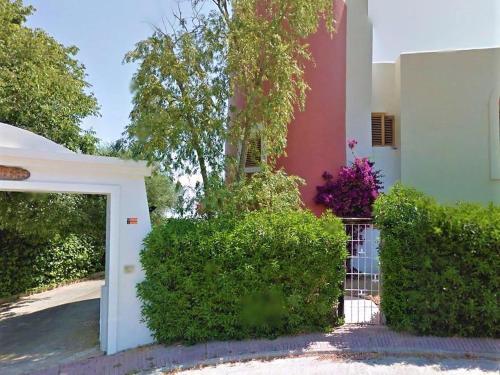Exclusive Holiday Home In Siesta With Private Pool