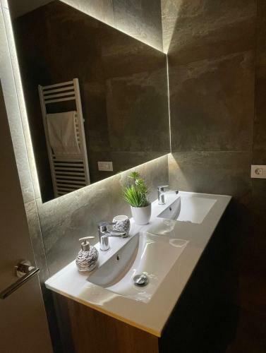 Habitaci�n De Lujo Independiente Privada Completa