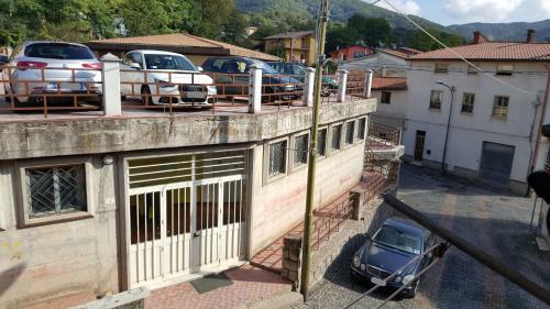Casetta Nel Centro Di Sorgono