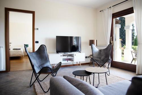 Apartamento Residenza La Corte Visconti - Flat With Pool And Patio
