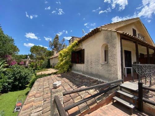 Villa Elisa