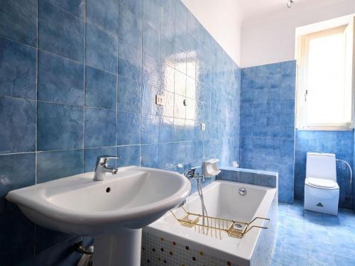 Vibrant Holiday Home In Lucca Lu With Private Pool