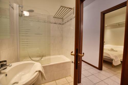 2-bedroom Apartment Camelia 21